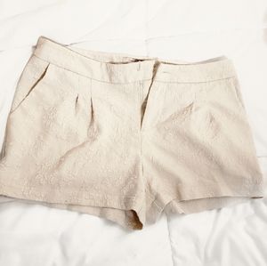 Off-White Floral Linen Shorts Size L